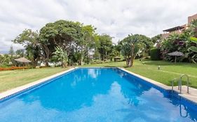Apartamento Guadalmina con Piscina
